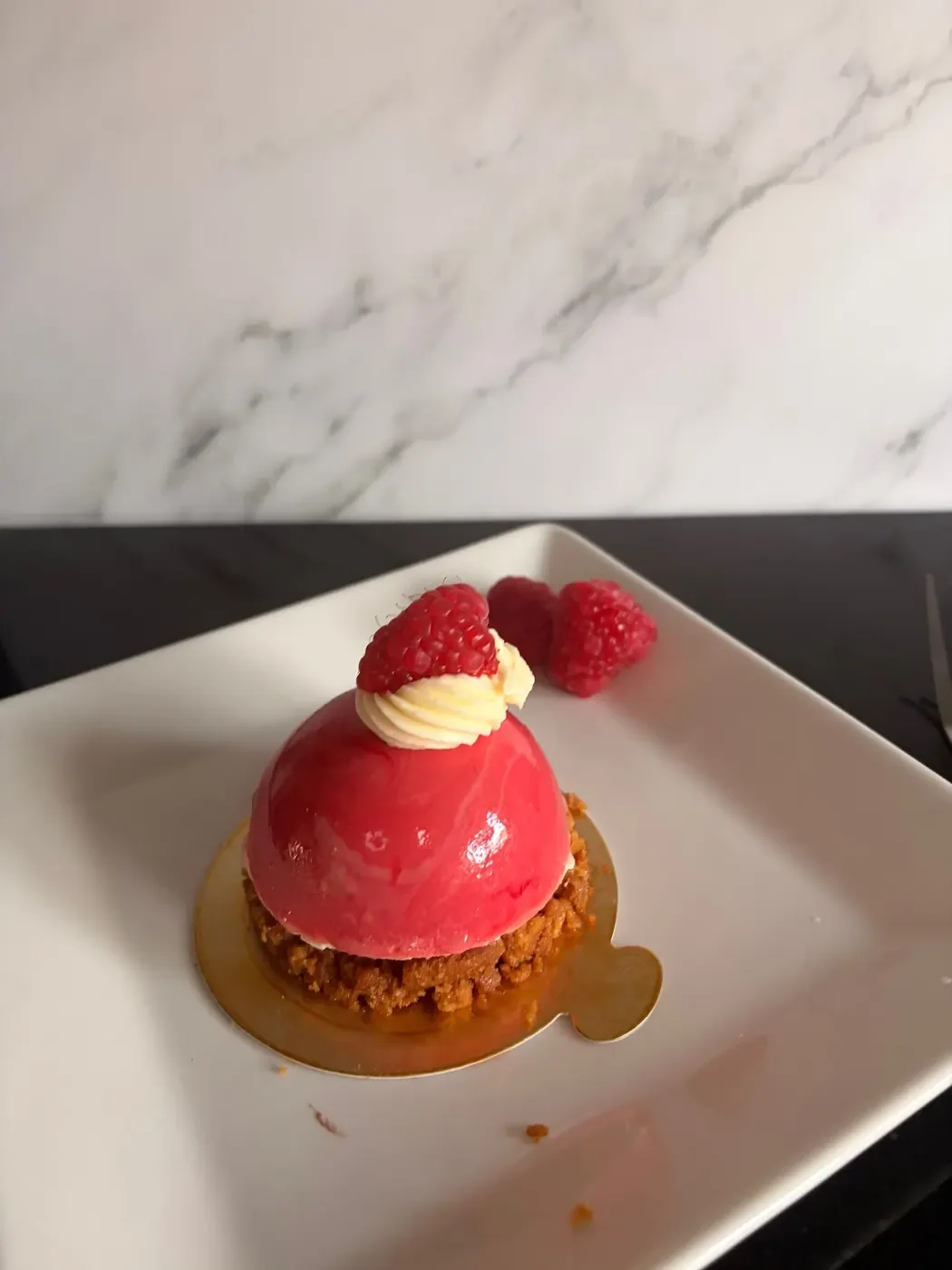 Raspberry and White Chocolate Cheesecake