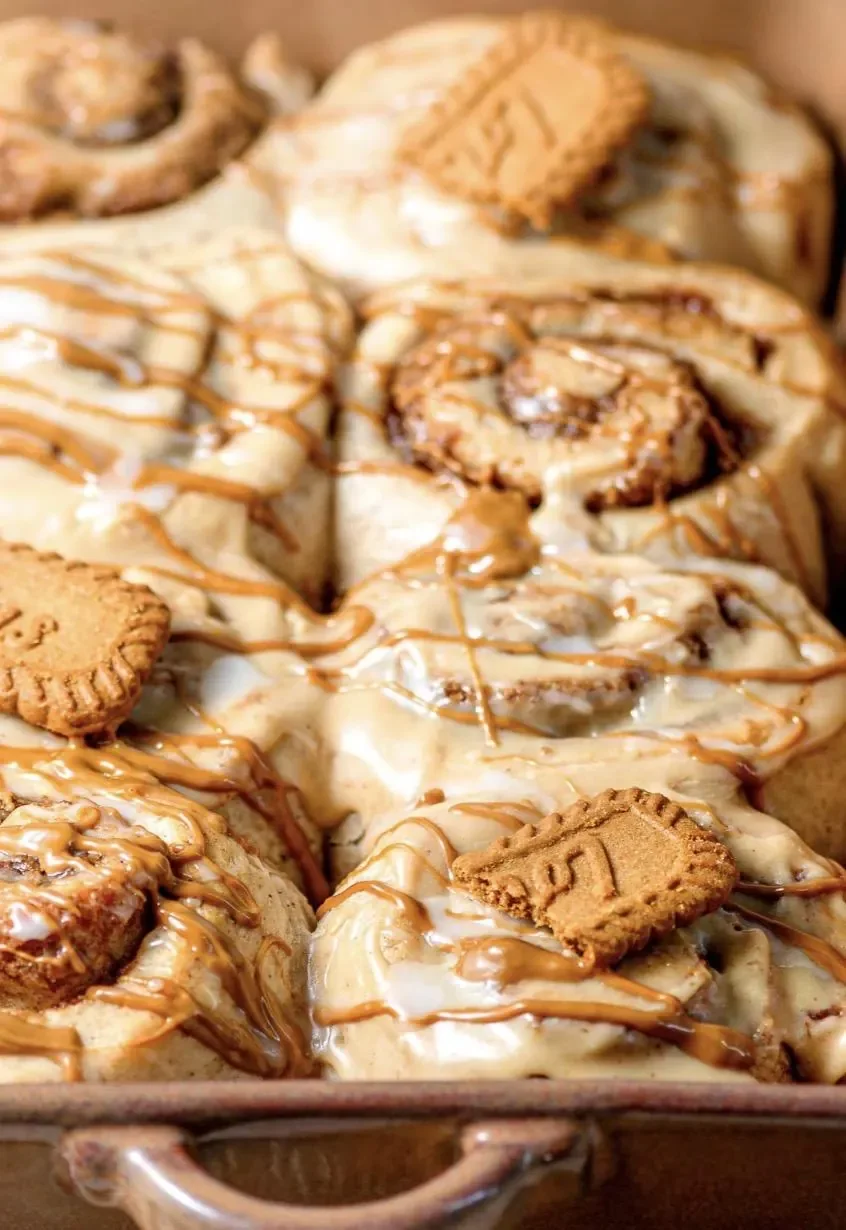 Biscoff Cinnamon Rolls