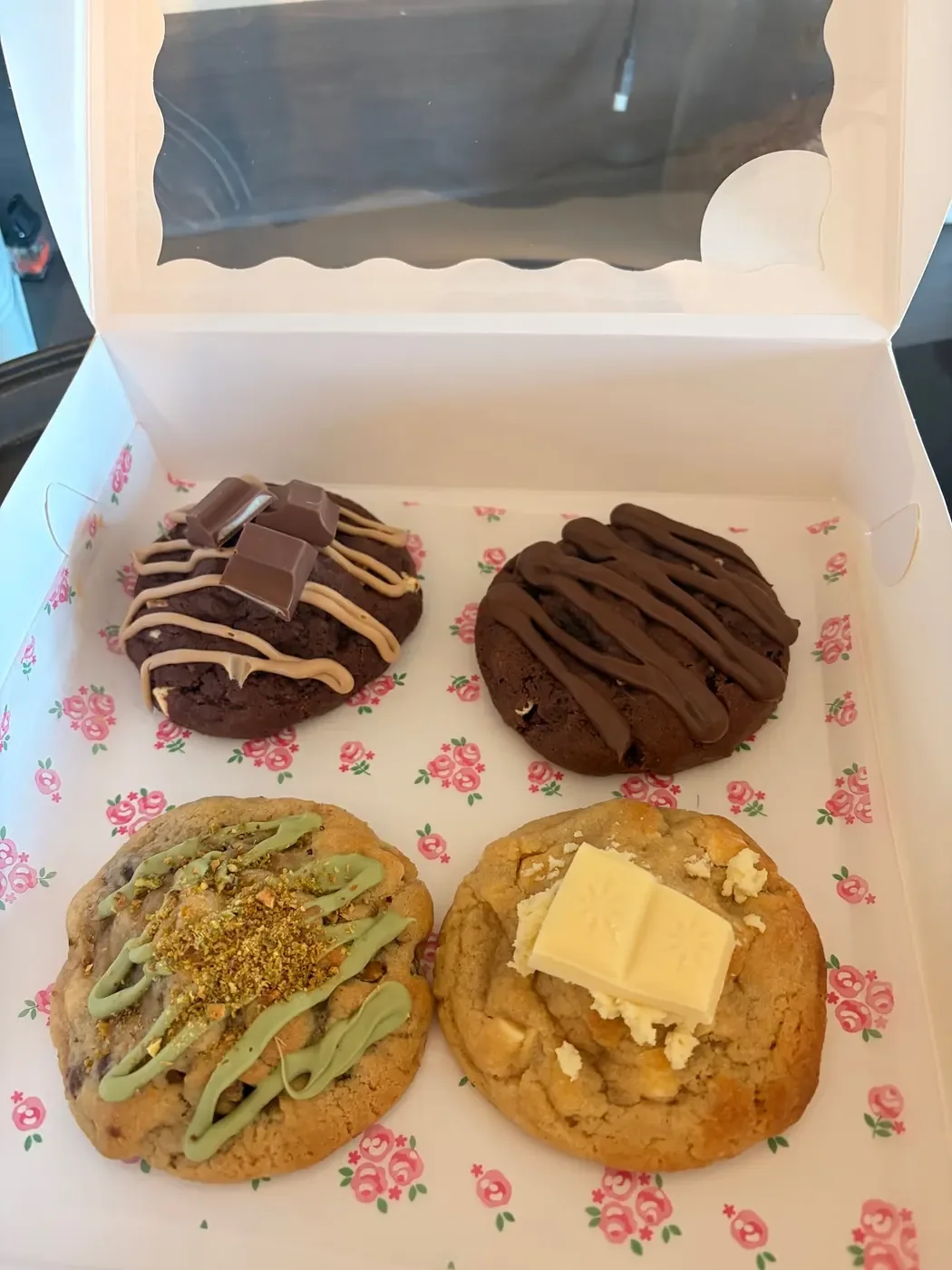 Stuffed Cookie Box